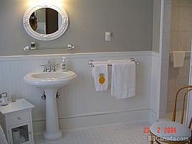 203-Bath1.p.jpg: 1024x769, 76k (August 05, 2015, at 12:53 PM)